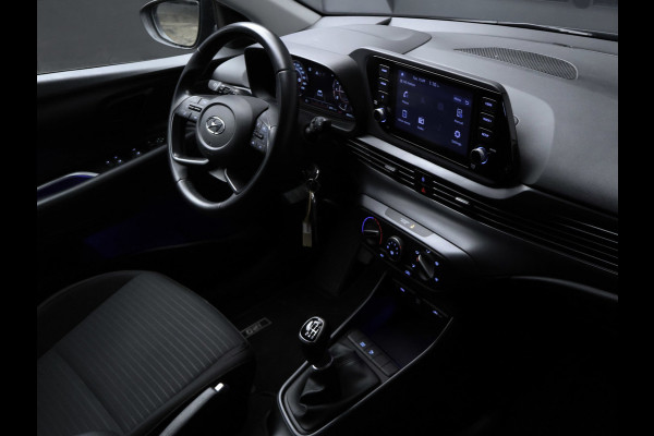Hyundai i20 1.0 T-GDI Comfort Sport 100PK (APPLE CARPLAY,NAVI,CAMERA,CLIMATE,CRUISE,LED,SPORTSTOELEN,LM VELGEN,NETTE STAAT)
