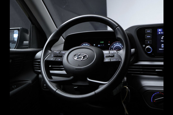 Hyundai i20 1.0 T-GDI Comfort Sport 100PK (APPLE CARPLAY,NAVI,CAMERA,CLIMATE,CRUISE,LED,SPORTSTOELEN,LM VELGEN,NETTE STAAT)