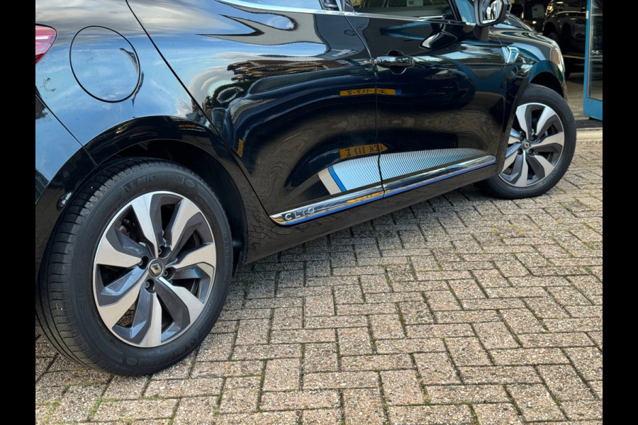 Renault Clio 1.6 E-Tech Hybrid 140 R.S. Line AUT NAVI NAP