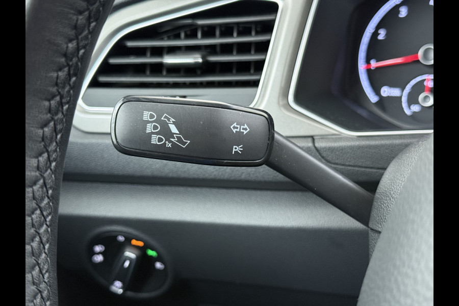 Volkswagen T-Roc 1.5TSI 150PK Automaat Adap.Cruise Apple Carplay Android Auto Navi* Airco Pdc Style Bluetooth Lmv Isofix Led Licht-/Regensensor Origineel Nederlandse Auto