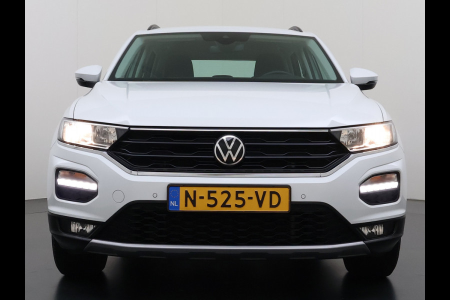 Volkswagen T-Roc 1.5TSI 150PK Automaat Adap.Cruise Apple Carplay Android Auto Navi* Airco Pdc Style Bluetooth Lmv Isofix Led Licht-/Regensensor Origineel Nederlandse Auto