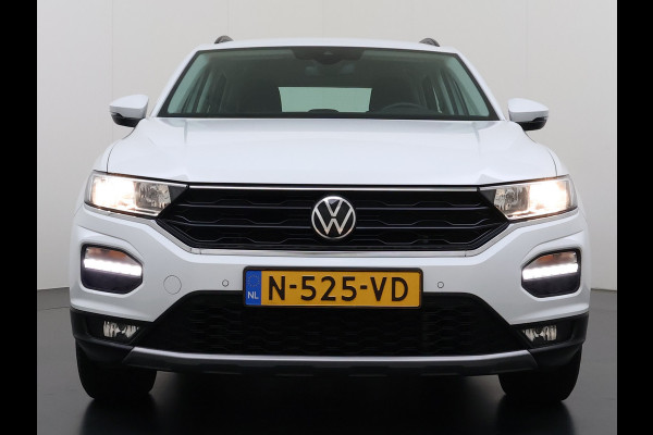 Volkswagen T-Roc 1.5TSI 150PK Automaat Adap.Cruise Apple Carplay Android Auto Navi* Airco Pdc Style Bluetooth Lmv Isofix Led Licht-/Regensensor Origineel Nederlandse Auto