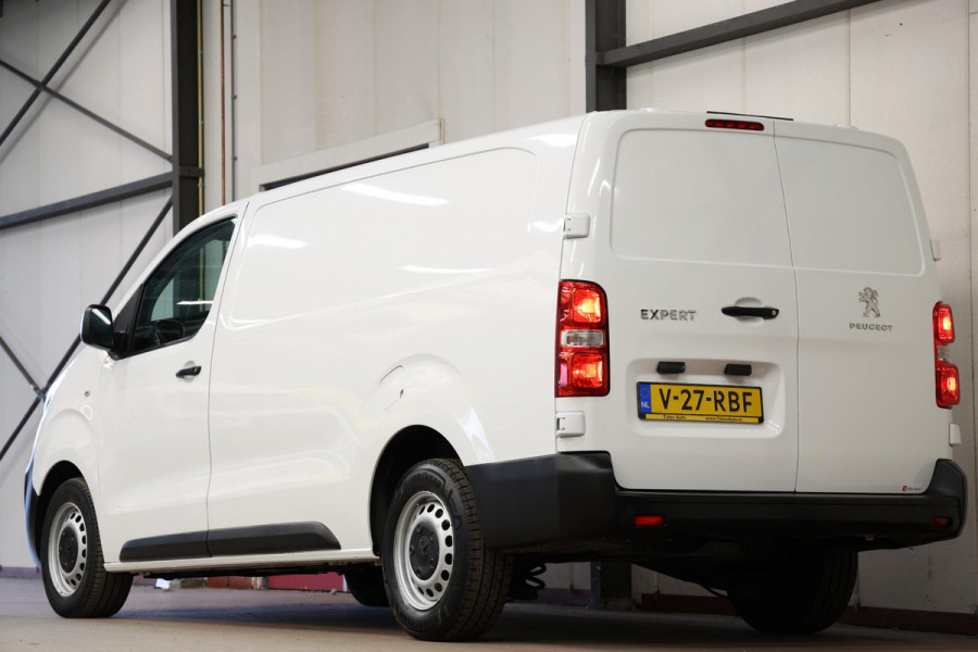 Peugeot Expert 2.0 BlueHDI 120 L3H1 LANG 2500KG TREKVERMOGEN