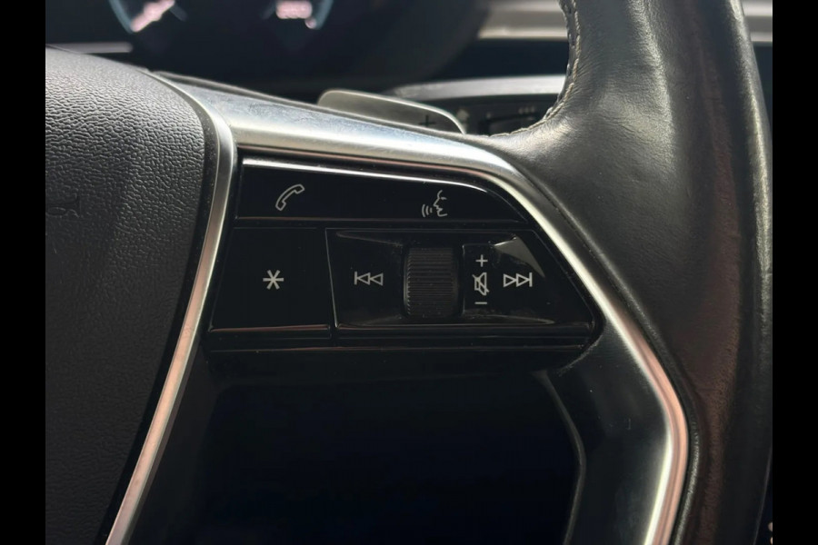 Audi e-tron Sportback 55 quattro edition 95 kWh S-Line 91%SoH(Dealer ondH, Panorama, Camera, Head-up, B&O, Carplay, Etc)