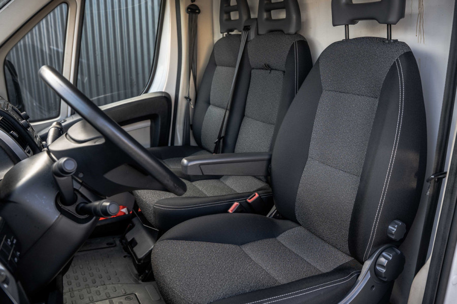 Fiat Ducato Al-Ko | 6-meter | 3-Zits | Camera | Cruise | Navi | Airco