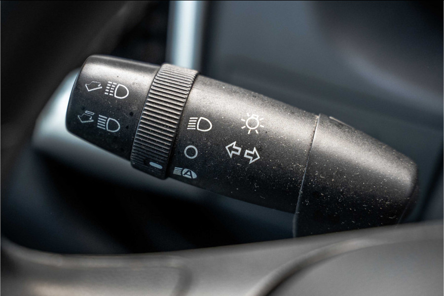 Fiat Ducato Al-Ko | 6-meter | 3-Zits | Camera | Cruise | Navi | Airco