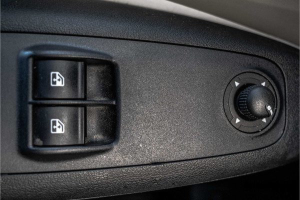Fiat Ducato Al-Ko | 6-meter | 3-Zits | Camera | Cruise | Navi | Airco
