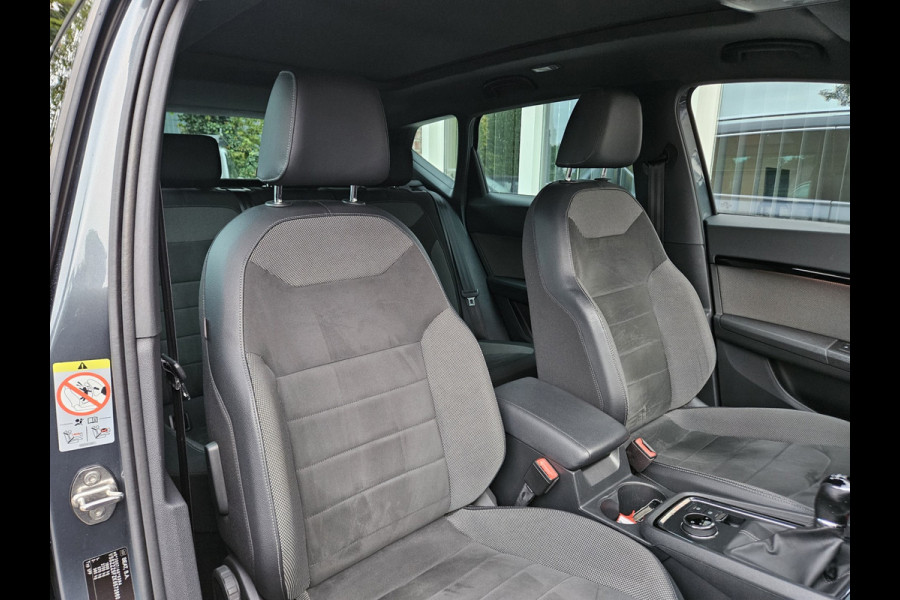 Seat Ateca 1.5 TSI FR Business Intense Trekhaak! 150PK! LED! Schuif/Panoramadak! Carplay!