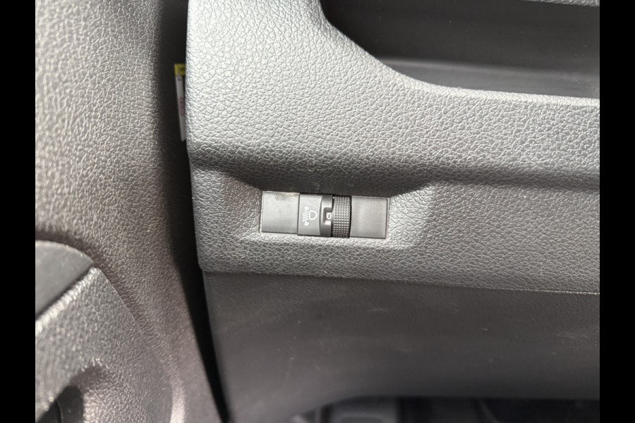 Toyota ProAce Electric Worker 75kWh 136PK L3 348km WLTP EV Snelladen Climate control Cruise control Laadkabel