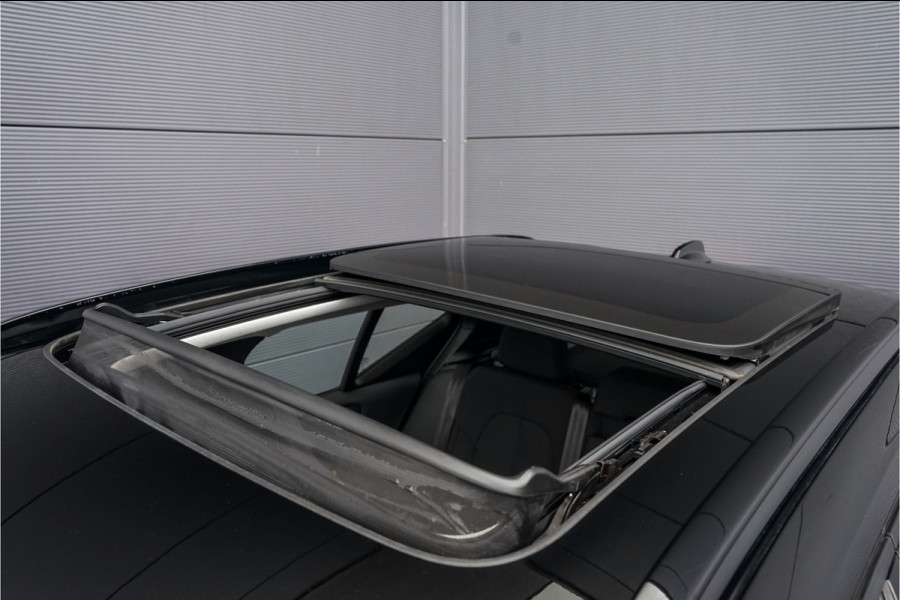 Volvo XC40 1.5 T4 Recharge Pano 360° Camera H/K Trekhaak CarPlay