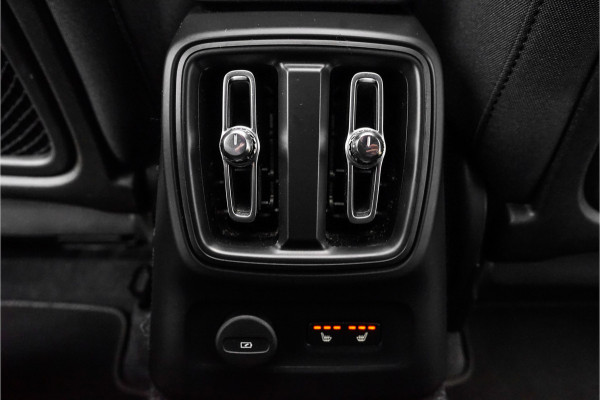 Volvo XC40 1.5 T4 Recharge Pano 360° Camera H/K Trekhaak CarPlay