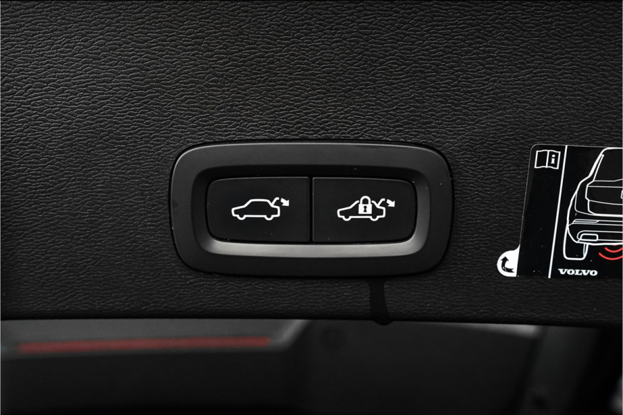 Volvo XC40 1.5 T4 Recharge Pano 360° Camera H/K Trekhaak CarPlay