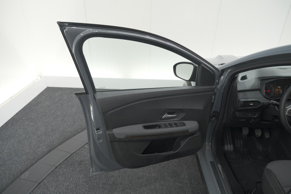 Dacia Jogger TCe 110 Extreme | 7 Zitplaatsen | Camera | Dodehoekdetectie | Stoelverwarming | Apple Carplay