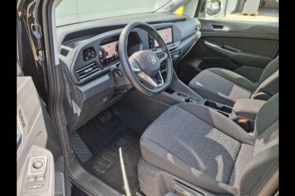 Volkswagen Caddy Maxi 1.5 TSI 115pk DSG AUT. * 7 Persoons * 13.000KM! * Navigatiesysteem * Stoelverwarming * ParkeerCamera *