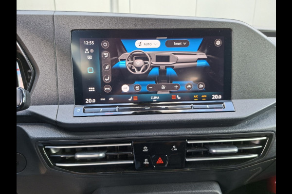 Volkswagen Caddy Maxi 1.5 TSI 115pk DSG AUT. * 7 Persoons * 13.000KM! * Navigatiesysteem * Stoelverwarming * ParkeerCamera *