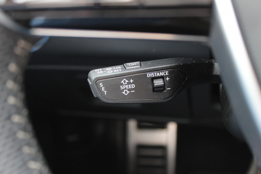 Audi A6 Limousine 55 TFSI e quattro Competition / Full option! / SoH 88% / Trekhaak / Panoramadak / 360Camera / Head-up / Softclose / Keyless / B&O / RS Seats / 19'' / Stoelmassage+Ventilatie / Stuurverwarming / Dodehoek / DAB / ACC