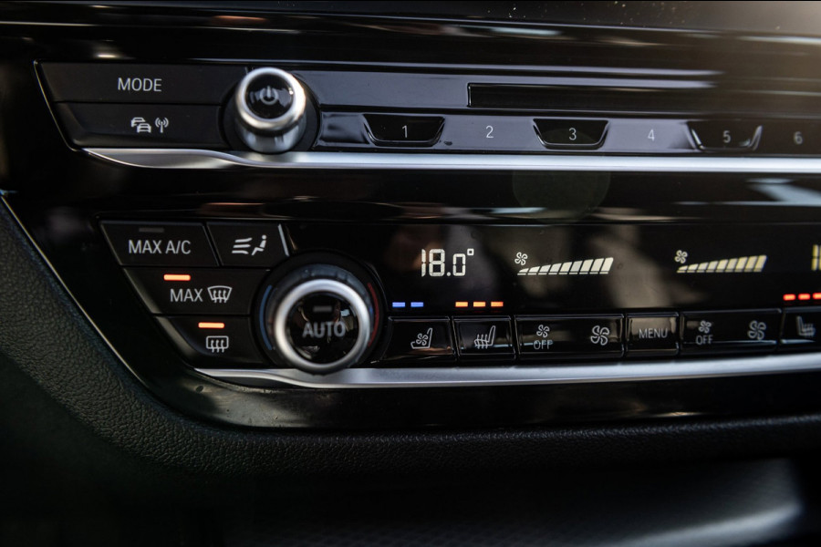 BMW 5 Serie Touring 540i xDrive M-Sport I Bowers & Wilkins I Panoramadak I Stoelkoeling & verwarming I 20" Breedset nieuw