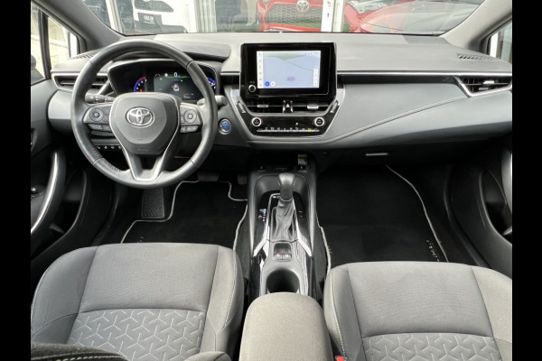 Toyota Corolla 1.8 Hybrid Style Plus | Dodehoekherkenning, 17 inch, Stoel + Stuurverwarming, Parkeersensoren