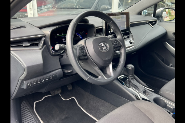Toyota Corolla 1.8 Hybrid Style Plus | Dodehoekherkenning, 17 inch, Stoel + Stuurverwarming, Parkeersensoren