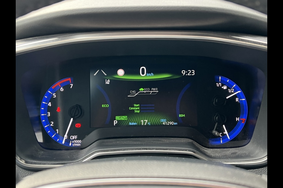 Toyota Corolla 1.8 Hybrid Style Plus | Dodehoekherkenning, 17 inch, Stoel + Stuurverwarming, Parkeersensoren