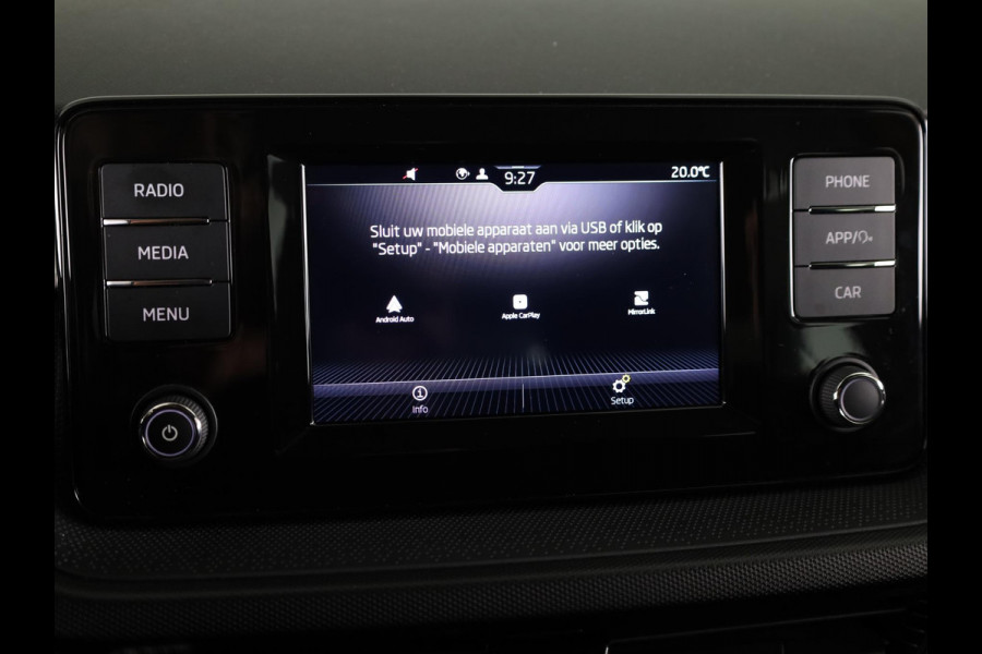 Škoda Fabia 1.0 TSI Ambition 95 pk | Navigatie via App | Parkeersensoren achter | Cruise control | LED koplampen | Apple Carplay/Android Auto |
