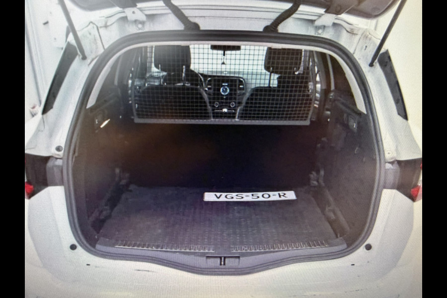 Renault Mégane 1.3 TCE Bose benzine grijs kenteken / vaste prijs rijklaar € 10.950 ex btw / euro 6 / lease vanaf € 185 / bpm vrij / trekhaak / airco / cruise contol / komt binnen !