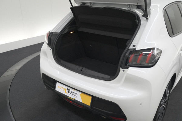Peugeot 208 PureTech 100 Allure | Afneembare Trekhaak | Camera | Apple Carplay | Parkeersensoren