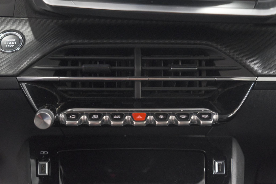 Peugeot 208 PureTech 100 Allure | Afneembare Trekhaak | Camera | Apple Carplay | Parkeersensoren