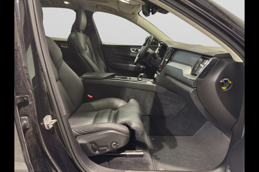 Volvo XC60 T6 Aut. Long Range Plus Dark ACC 360camera Leder Stoelverwarming 350pk