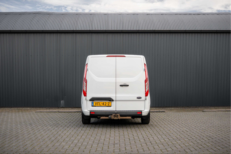 Ford Transit Custom L1H1 | 3-Zits | 130 PK | Camera | Cruise | PDC | Airco | Trekhaak