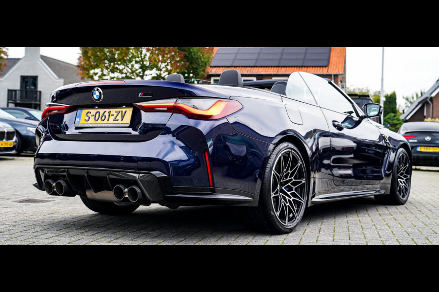 BMW 4 Serie Cabrio M4 xDrive Competition | Akrapovic | Carbon Package | Harman/Kardon | Nekverwarming | Laser | Adaptieve Cruise