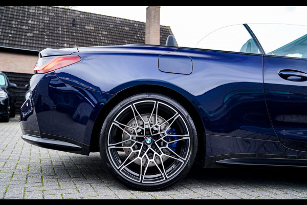BMW 4 Serie Cabrio M4 xDrive Competition | Akrapovic | Carbon Package | Harman/Kardon | Nekverwarming | Laser | Adaptieve Cruise
