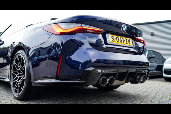 BMW 4 Serie Cabrio M4 xDrive Competition | Akrapovic | Carbon Package | Harman/Kardon | Nekverwarming | Laser | Adaptieve Cruise