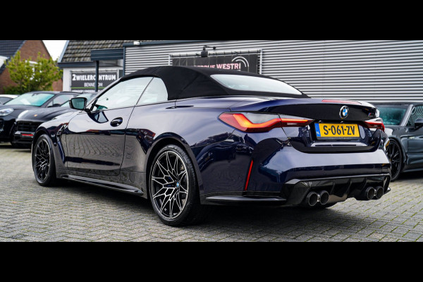 BMW 4 Serie Cabrio M4 xDrive Competition | Akrapovic | Carbon Package | Harman/Kardon | Nekverwarming | Laser | Adaptieve Cruise