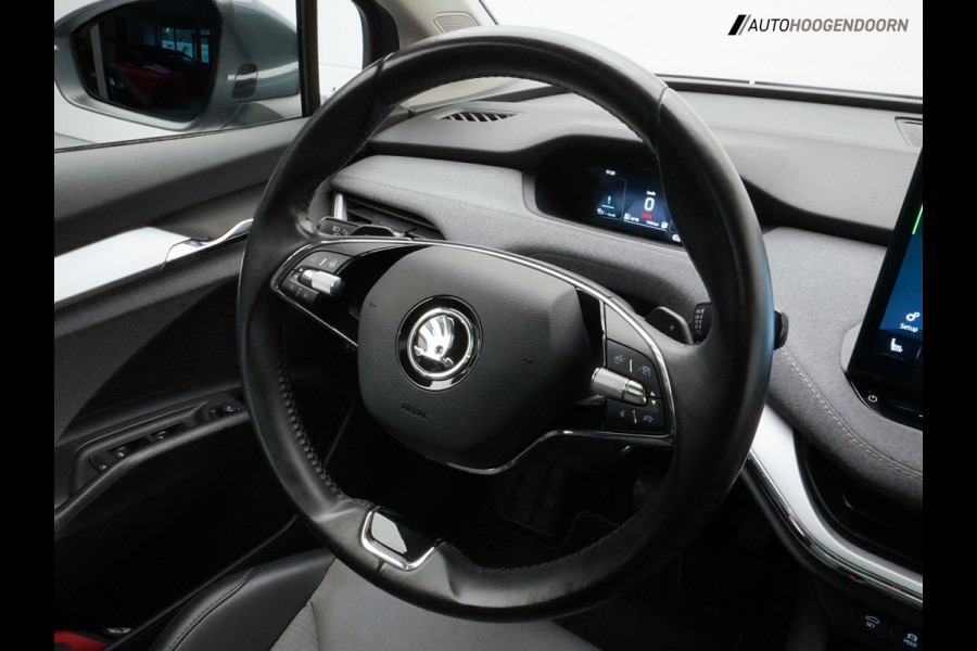 Škoda ENYAQ iV 80 Sport SoH 93% (APPLE CARPLAY,PANORAMADAK,CAMERA,STUUR-STOELVERWARMING,ADAPTIVE CRUISE,SFEERVERLICHTING,KEYLESS)