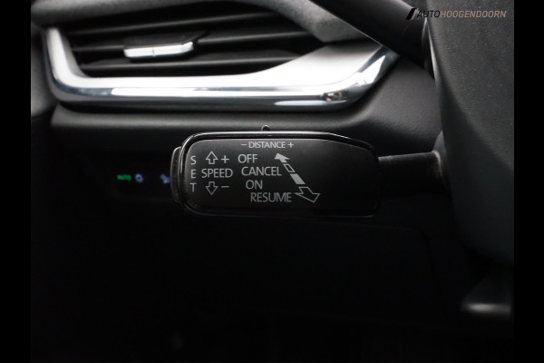 Škoda ENYAQ iV 80 Sport SoH 93% (APPLE CARPLAY,PANORAMADAK,CAMERA,STUUR-STOELVERWARMING,ADAPTIVE CRUISE,SFEERVERLICHTING,KEYLESS)