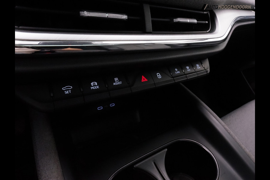 Škoda ENYAQ iV 80 Sport SoH 93% (APPLE CARPLAY,PANORAMADAK,CAMERA,STUUR-STOELVERWARMING,ADAPTIVE CRUISE,SFEERVERLICHTING,KEYLESS)