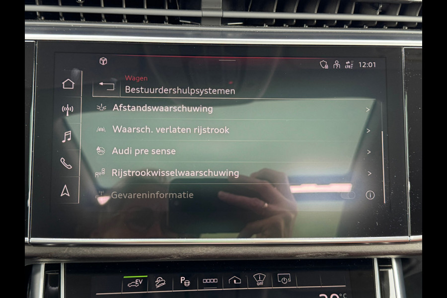Audi Q8 55 TFSI QUATTRO * S-line * Panoramadak * Stoel koeling/verwarming * Stoel/spiegel memory *