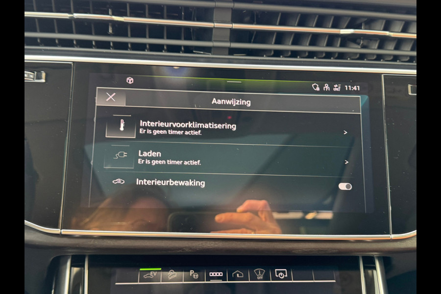 Audi Q8 55 TFSI QUATTRO * S-line * Panoramadak * Stoel koeling/verwarming * Stoel/spiegel memory *