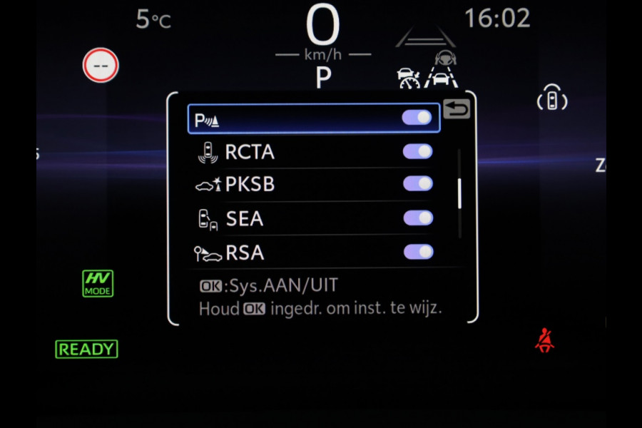 Toyota C-HR 2.0 PHEV 220 Dynamic | Bi-Tone | Dodehoek | Premium Navigatie