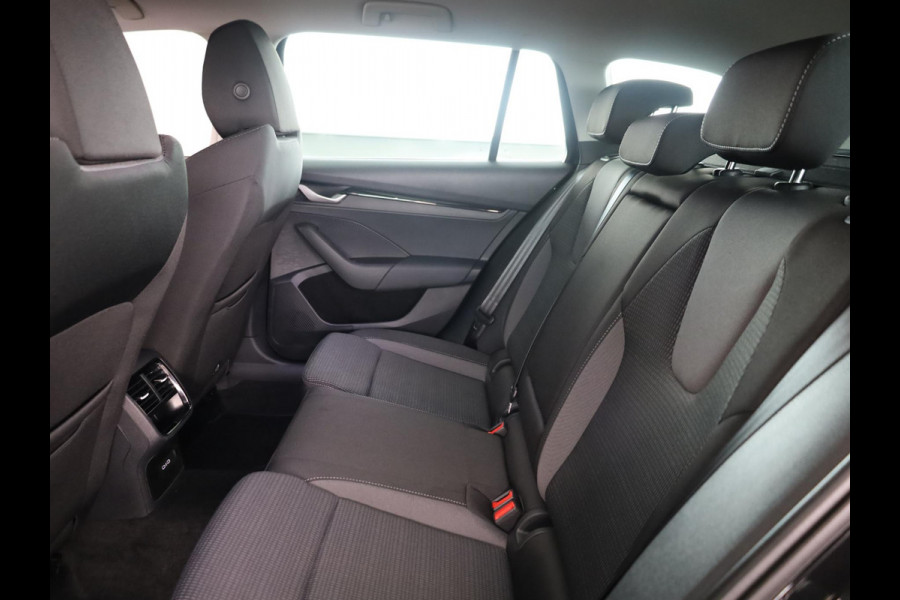 Škoda Octavia Combi Selection 1.5 TSI 115 pk Verlengde garantie | Navigatie via App | Parkeersensoren | Cruise controle