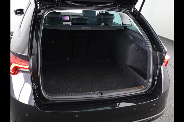 Škoda Octavia Combi Selection 1.5 TSI 115 pk Verlengde garantie | Navigatie via App | Parkeersensoren | Cruise controle