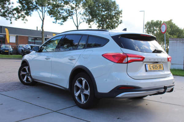 Ford FOCUS Wagon 1.0 EcoBoost Vignale goed onderhouden trekhaak camera parkeerhulp