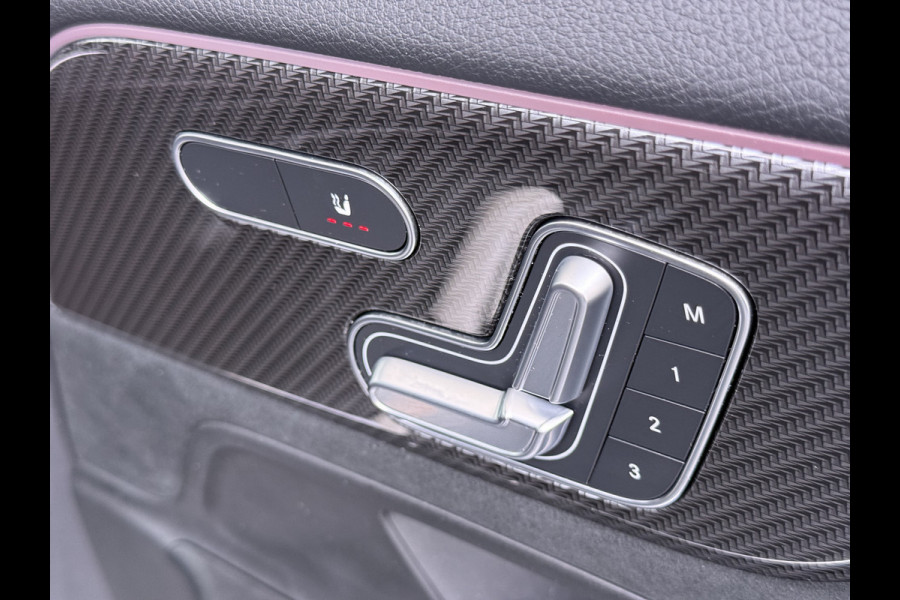 Mercedes-Benz GLA 180 AMG line | Pano Memory Multibeam Keyless