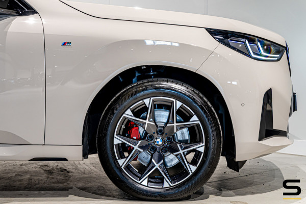 BMW X3 30e xDrive|M-sport Pro|Full|E-Trek|Pano|Fiscaal gunstig