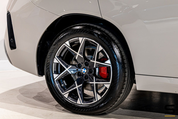 BMW X3 30e xDrive|M-sport Pro|Full|E-Trek|Pano|Fiscaal gunstig
