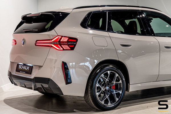 BMW X3 30e xDrive|M-sport Pro|Full|E-Trek|Pano|Fiscaal gunstig