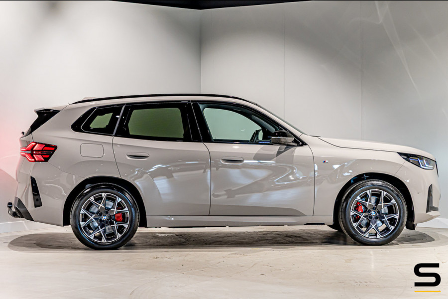 BMW X3 30e xDrive|M-sport Pro|Full|E-Trek|Pano|Fiscaal gunstig