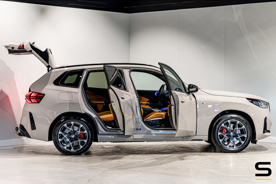 BMW X3 30e xDrive|M-sport Pro|Full|E-Trek|Pano|Fiscaal gunstig