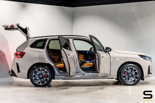 BMW X3 30e xDrive|M-sport Pro|Full|E-Trek|Pano|Fiscaal gunstig